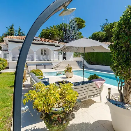 Modern With Heated Pool & Bbq Next To The 빌라