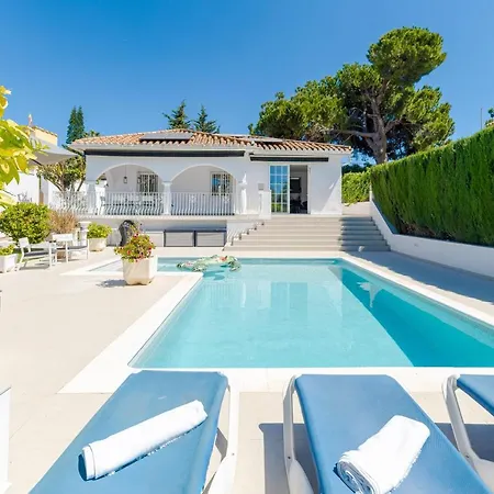 Modern With Heated Pool & Bbq Next To The 빌라 *